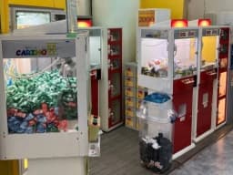 カードショップの画像