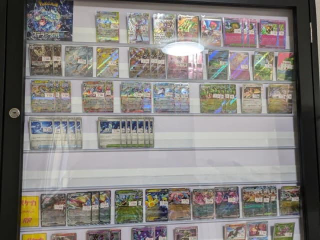 トレーディングカード専門店 黒猫亭の特徴