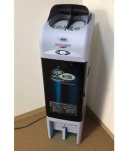 カードショップの画像