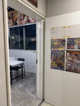 カードショップの画像