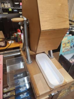 カードショップの画像