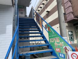 カードショップの画像