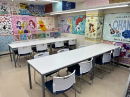 カードショップの画像